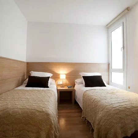 Serennia Ramblas - Placa Catalunya Lejlighed