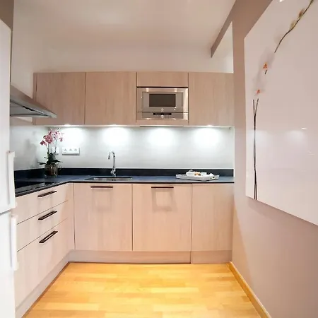 Serennia Ramblas - Placa Catalunya Barcelona