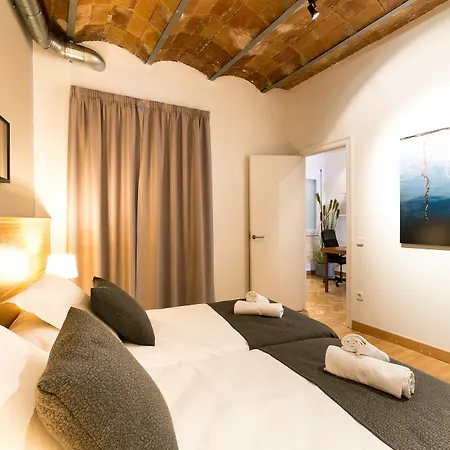 Serennia Ramblas - Placa Catalunya * Barcellona